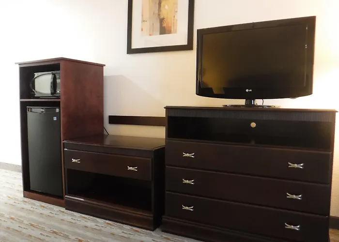 Holiday Inn Express West Jefferson By Ihg