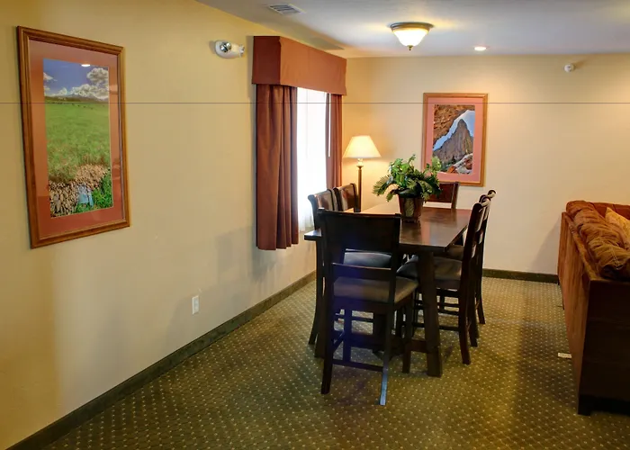 Blue Mountain Inn And Suites