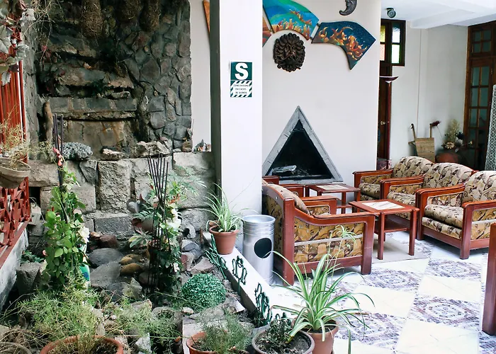 Qelqatani Hotel