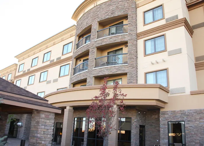 Courtyard Des Moines West-Jordan Creek