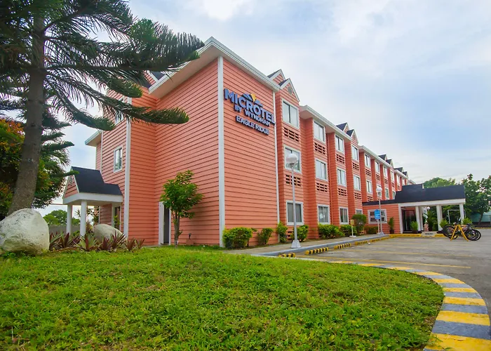 Microtel By Wyndham Eagle Ridge