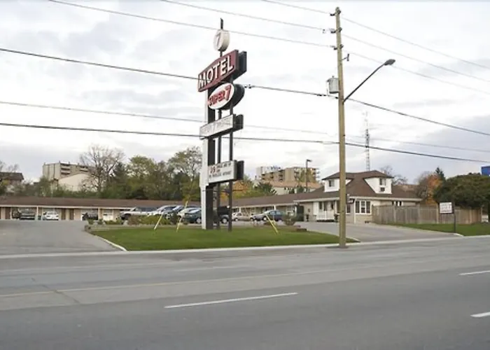 Super 7 Motel London