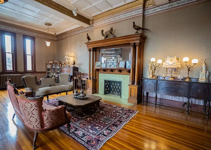 Amsterdam Castle Ny