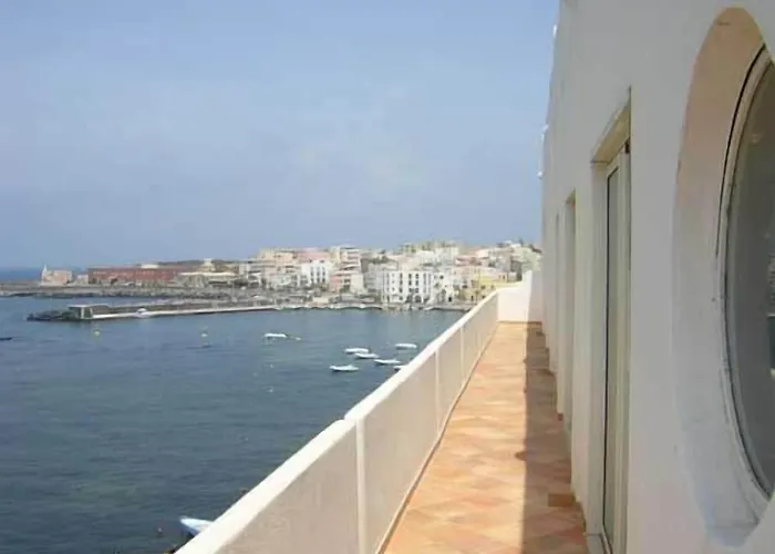 Mediterraneo Hotel