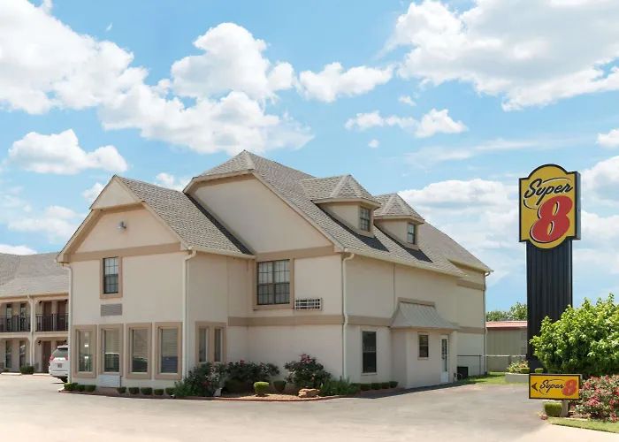 Super 8 By Wyndham Enid