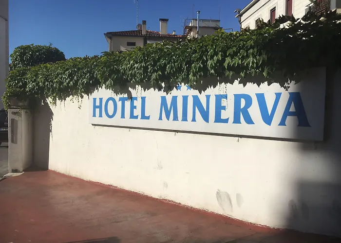 Hotel Minerva