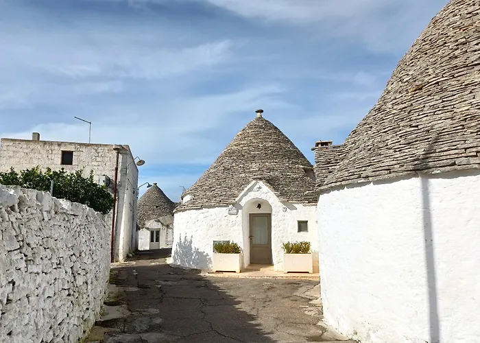 Trulli Holiday Albergo Diffuso