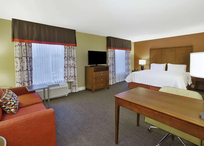 Hampton Inn & Suites Wichita-Northeast