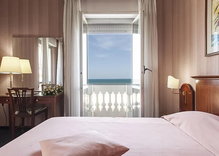 Hotel Esplanade