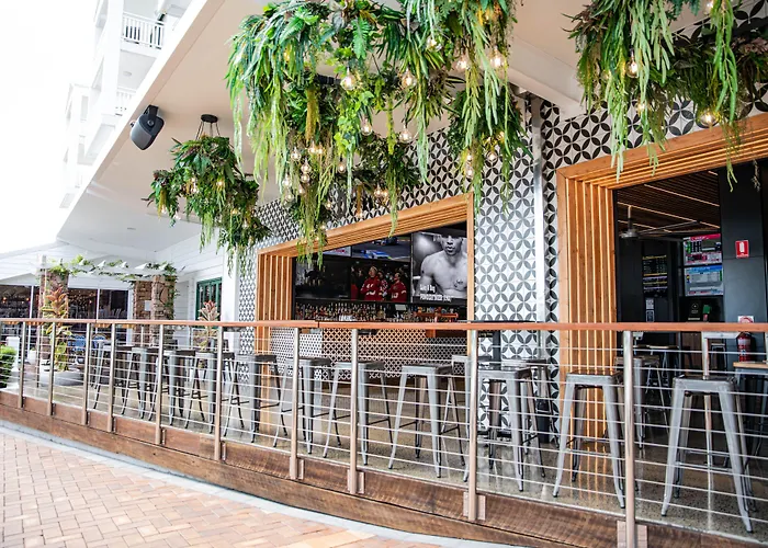 Airlie Beach Hotel