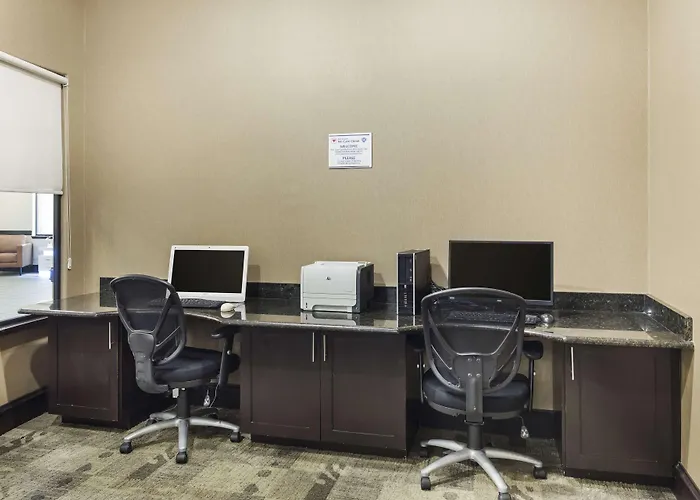 Best Western Plus Texoma Hotel & Suites
