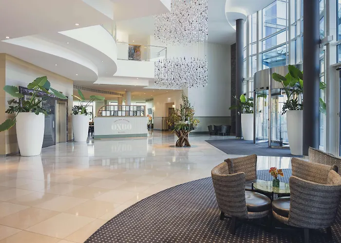 Hilton Reading