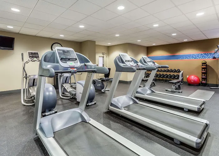 Hampton Inn & Suites Chicago - Libertyville