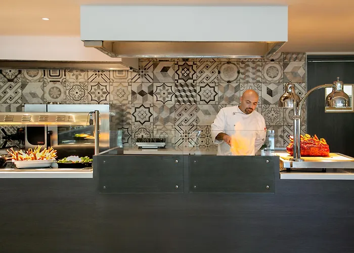 Vangelis Hotel & Suites