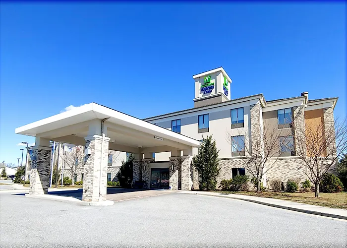 Holiday Inn Express & Suites Clear Spring By Ihg