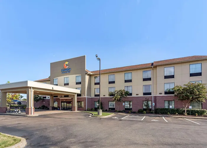 Comfort Inn & Suites Atoka-Millington