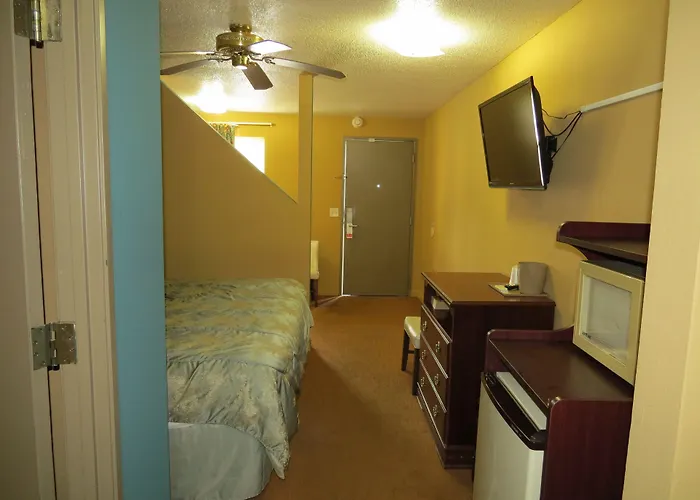 First Western Inn Caseyville