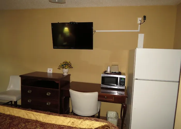 First Western Inn Caseyville