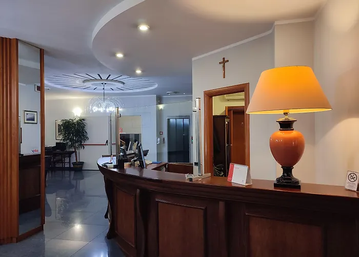 Royal Hotel