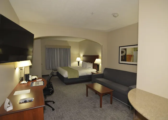 Best Western Franklin Town Center Hotel & Suites