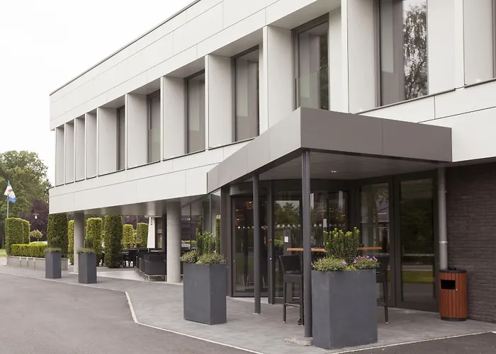 Van Der Valk Hotel Dennenhof