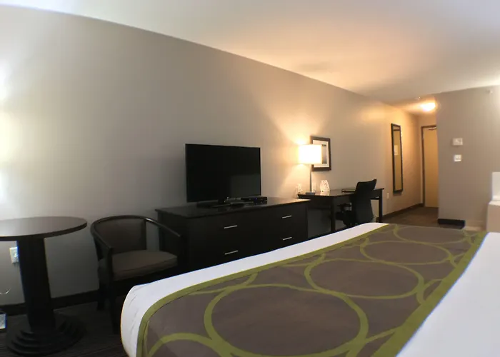 Super 8 By Wyndham Kapuskasing