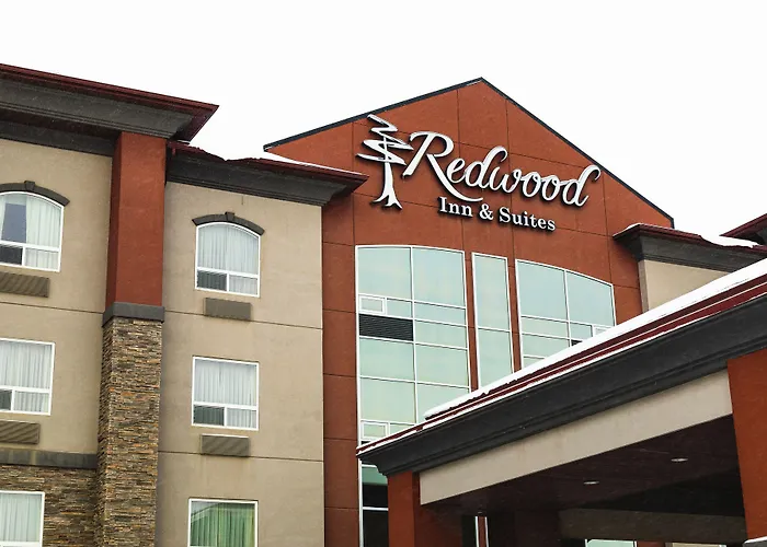Redwood Inn & Suites