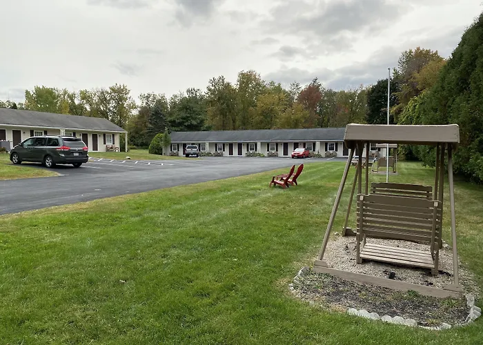 Villager Motel
