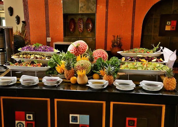 Cresta Oasis Hotel