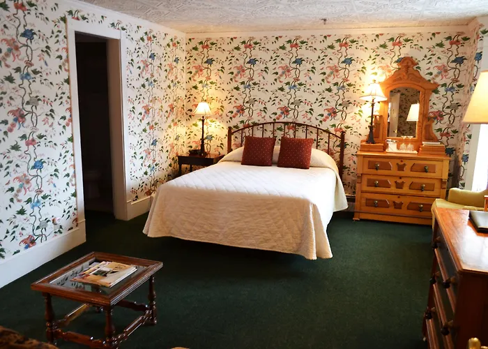 Stafford'S Bay View Inn
