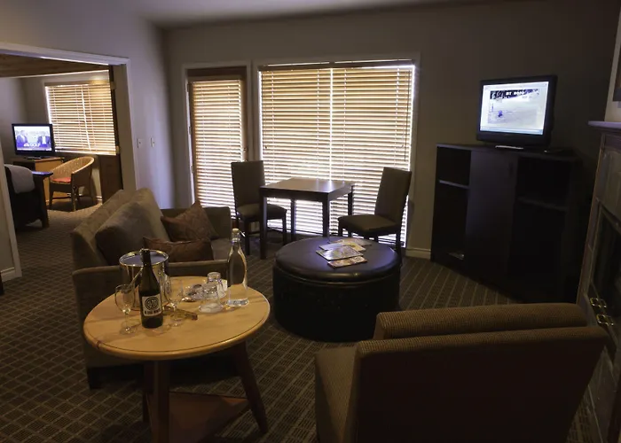 Pine Ridge Inn