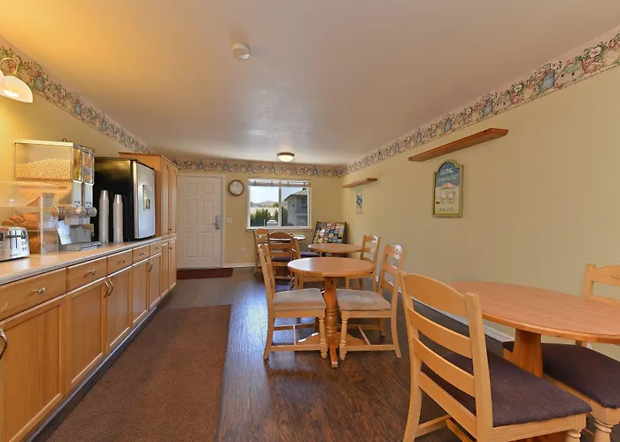 Cayucos Beach Inn