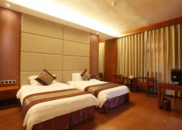 Wuyishan Yuanhua International Grand Hotel