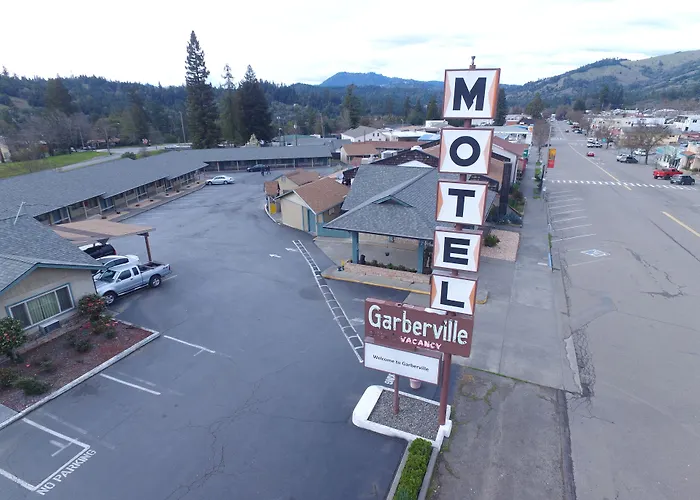 Lone Pine Motel