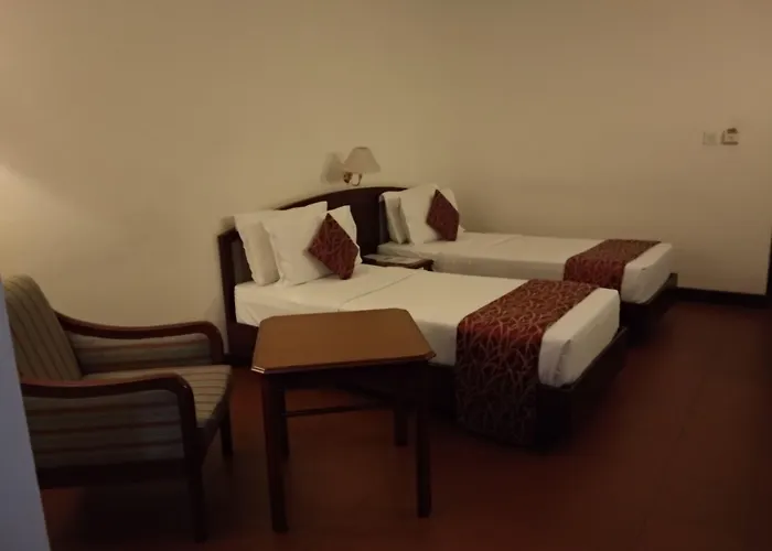 Issacs Residency