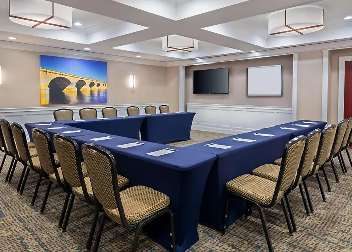 Hampton Inn And Suites Hartford/Farmington