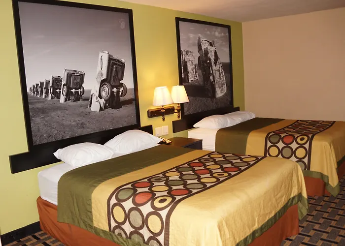 Super 8 By Wyndham Farmers Branch/North Dallas