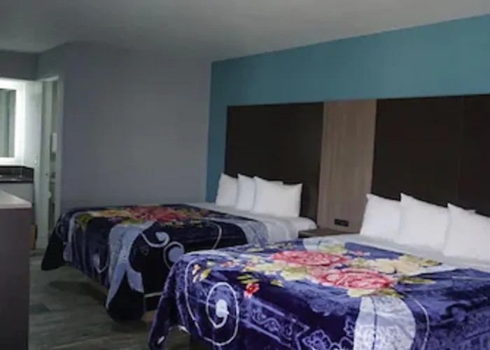 Thunderbird Motel