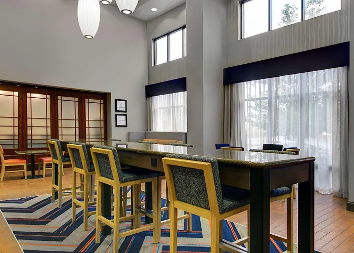 Hampton Inn & Suites By Hilton Syracuse Dewitt