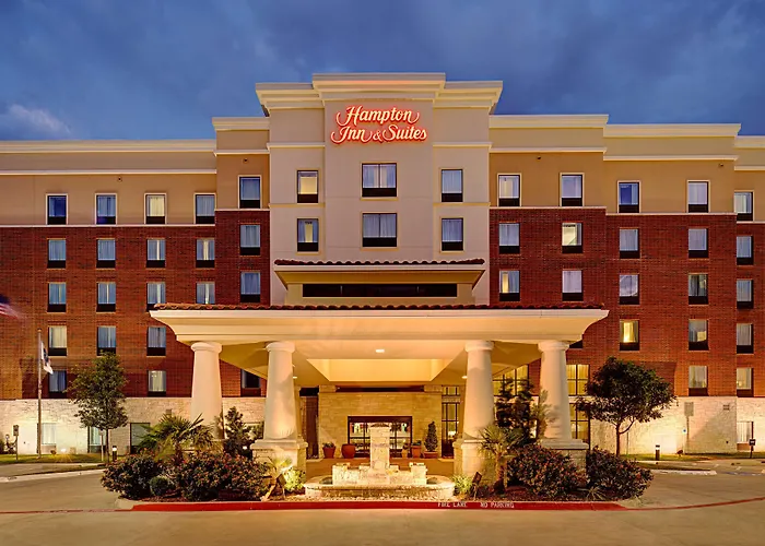 Hampton Inn And Suites Dallas/Lewisville-Vista Ridge Mall