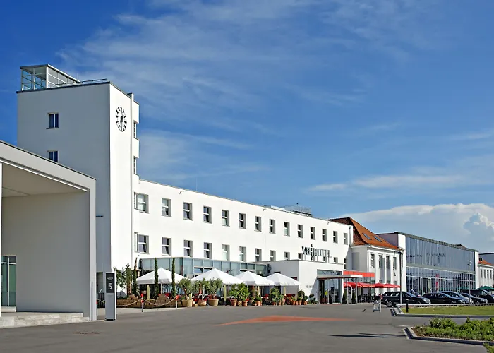 V8 Hotel Motorworld Region Stuttgart