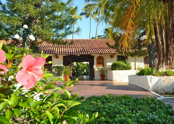 Cabo Blanco Hotel And Marina