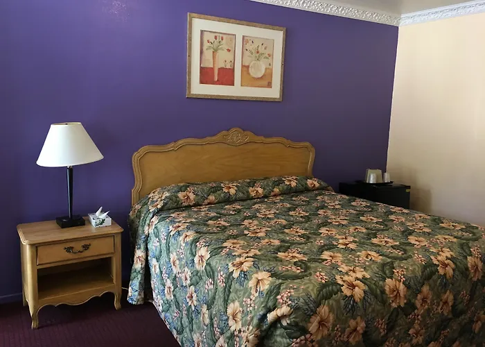 Lakeview Inn