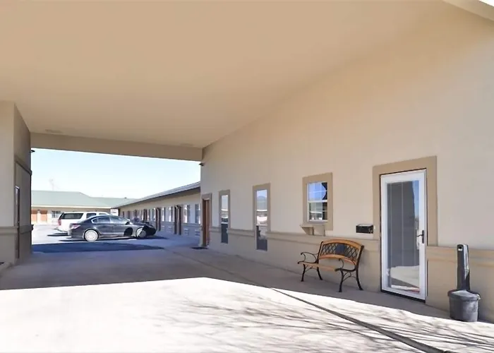 La Bonita Inn & Suites - Mccamey