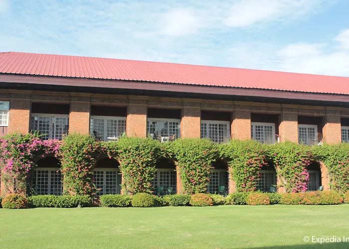 Fort Ilocandia Resort Hotel