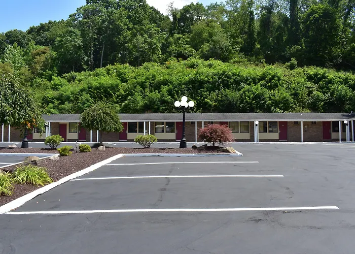 South Hills Motel
