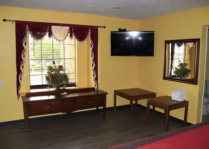 Chaparral Motel Hallettsville