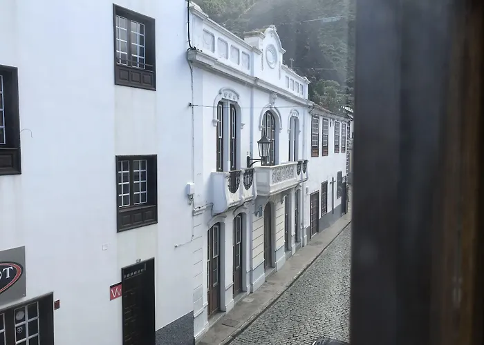 Gara Hotel