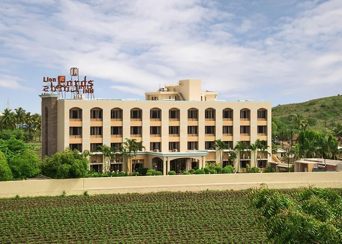 Lion Lords Inn Rajula
