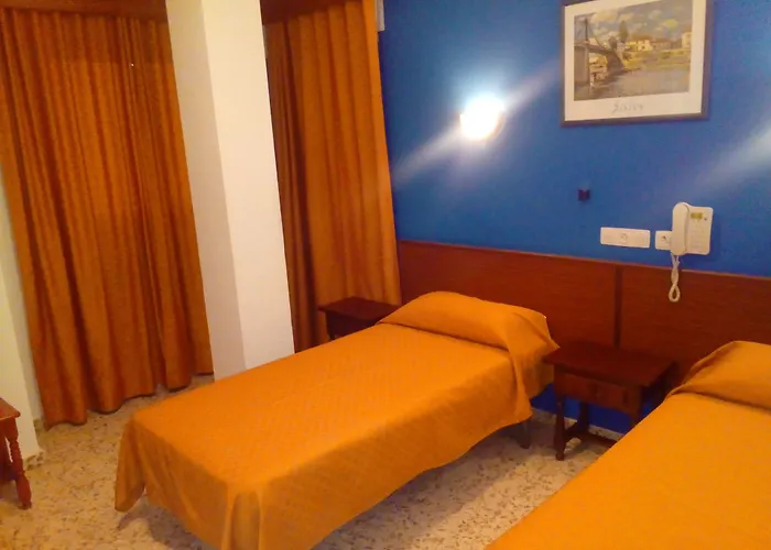 El Faisan C&R Hotel